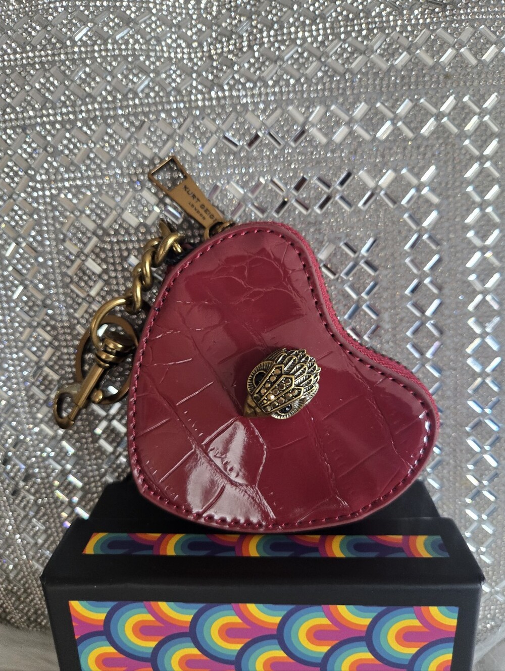 KURT GEIGER Heart-Shaped Charm